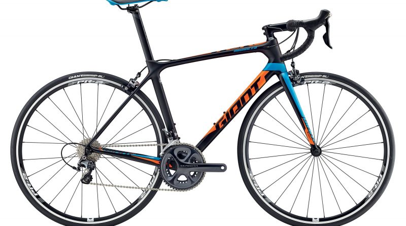 2017_GIANT_TCR_ADVANCED_1